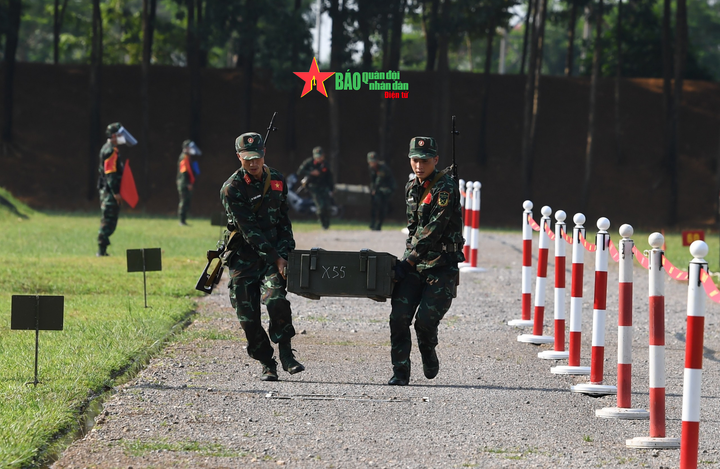 Thêm một ngày thi đấu thành công, đội tuyển bắn tỉa Việt Nam tiếp tục dẫn đầu - 1