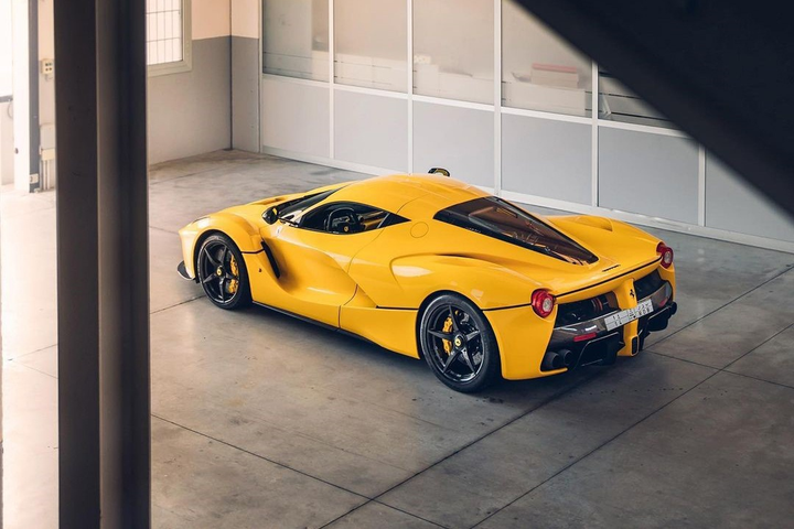 Dàn siêu xe triệu USD của hoàng tử Saudi Arabia - 10