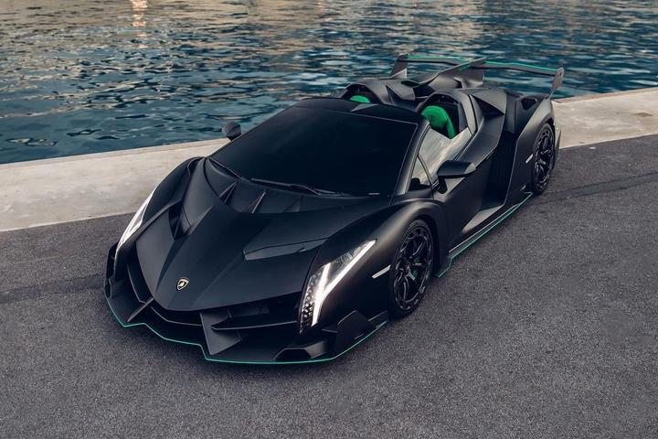 Dàn siêu xe triệu USD của hoàng tử Saudi Arabia - 7