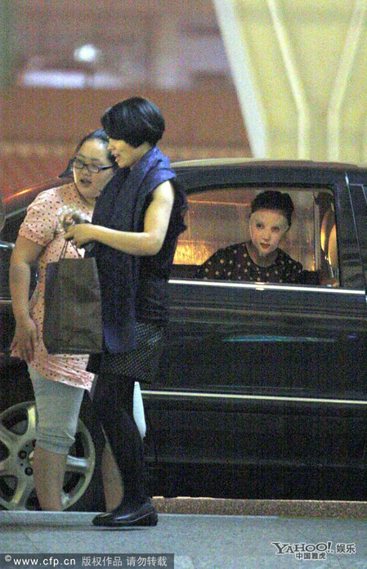 Bí quyết giúp Băng Phạm không xuống sắc như Triệu Vy, ngồi lề đường cũng đẹp - 6