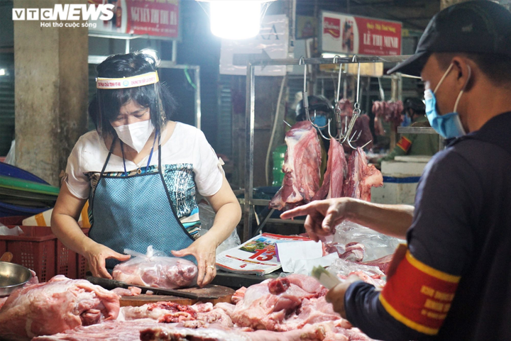 Đà Nẵng miễn 100% tiền thuê mặt bằng 6 tháng cho tiểu thương chợ truyền thống - 1