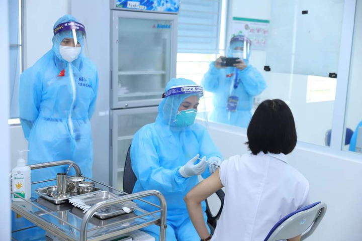 Thêm 14.922 ca COVID-19 mới, riêng TP.HCM tăng 2.536 ca - 1