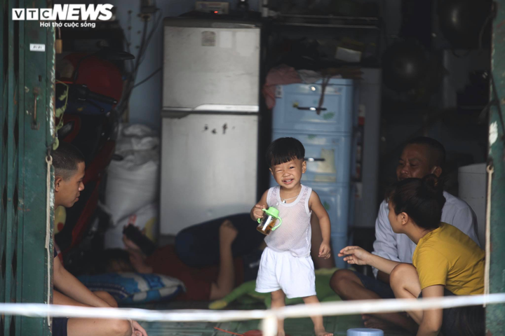 Nhiều ‘xóm trọ F0’ ở Bình Dương đang cần lắm những tấm lòng - 2