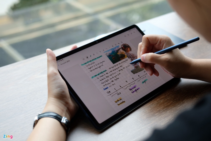 Gian nan tìm mua máy tính cho con học online ở TP.HCM - 2