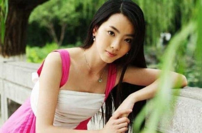 Từ chối vai chính trong phim Trương Nghệ Mưu, nữ diễn viên trở thành MC đình đám - 2