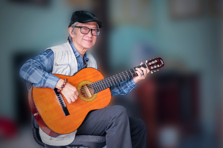 'Những thiên thần đất Việt' - bài ca thắm tình và niềm tin thắng dịch COVID-19 - 1