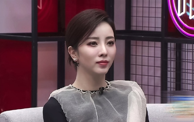 Từ chối vai chính trong phim Trương Nghệ Mưu, nữ diễn viên trở thành MC đình đám - 3