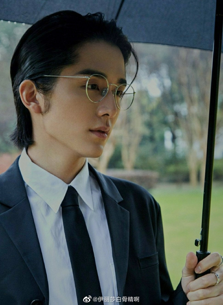 Nam diễn viên ẻo lả khiến hàng loạt phim Trung Quốc khó lên sóng - 18