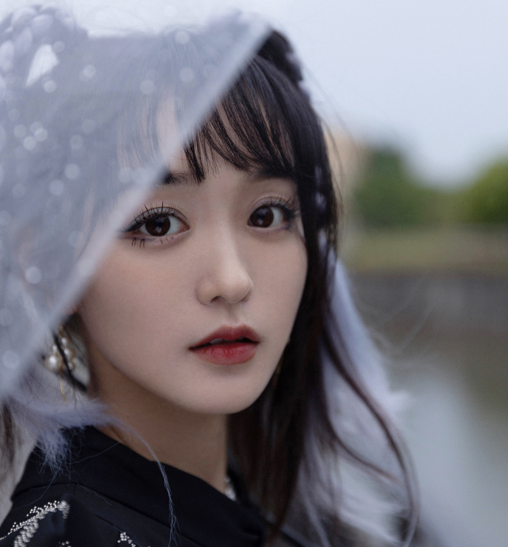 Mỹ nhân nào cứu vãn phim thảm họa 'Thiên long bát bộ' 2021? - 11