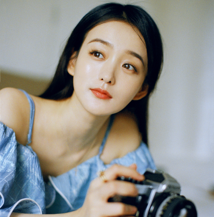 Mỹ nhân nào cứu vãn phim thảm họa 'Thiên long bát bộ' 2021? - 13