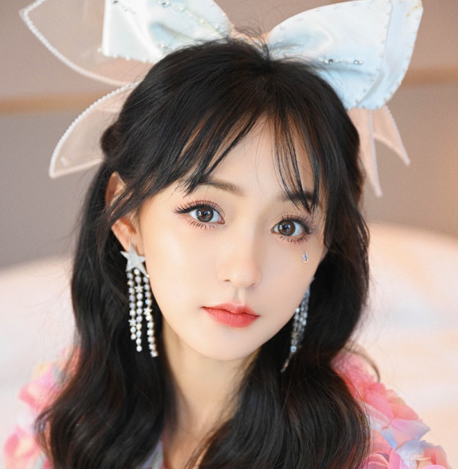 Mỹ nhân nào cứu vãn phim thảm họa 'Thiên long bát bộ' 2021? - 1