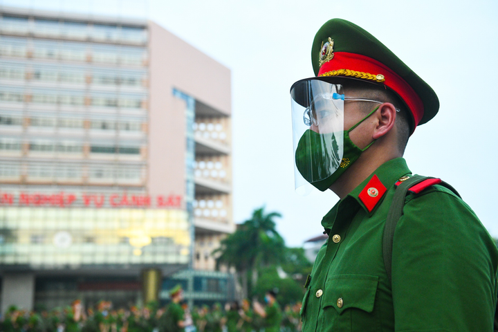 650 học viên cảnh sát xuất quân vào miền Nam chống dịch - 3