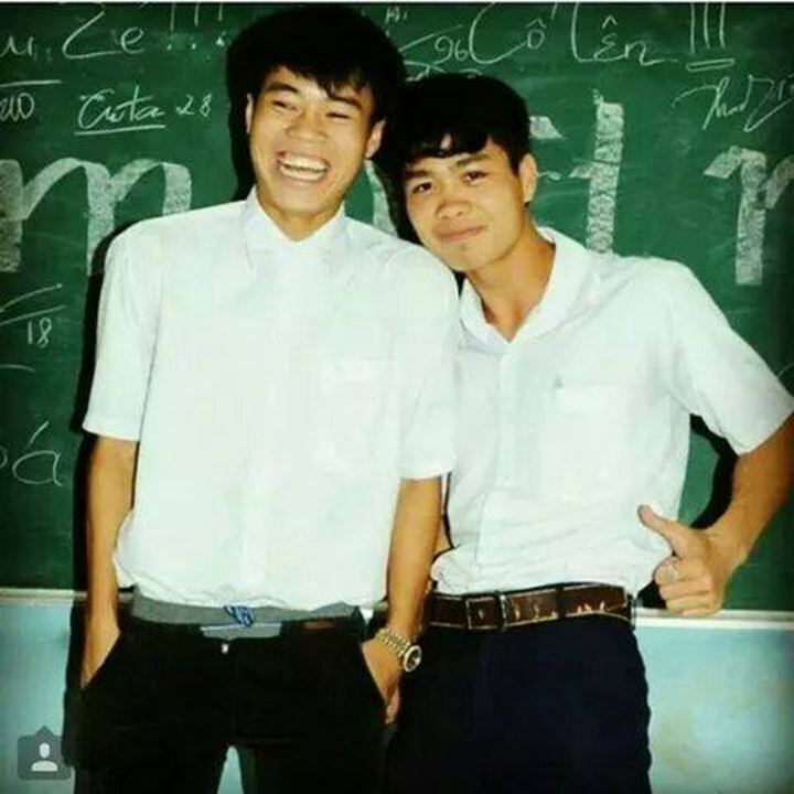 Tuyển thủ Việt Nam thời đeo khăn quàng đỏ: Thần thái 'ngôi sao', soái ca từ bé - 12