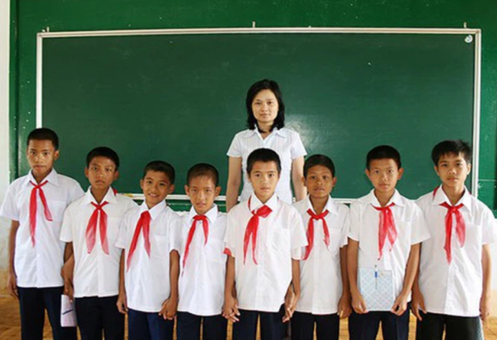 Tuyển thủ Việt Nam thời đeo khăn quàng đỏ: Thần thái 'ngôi sao', soái ca từ bé - 3