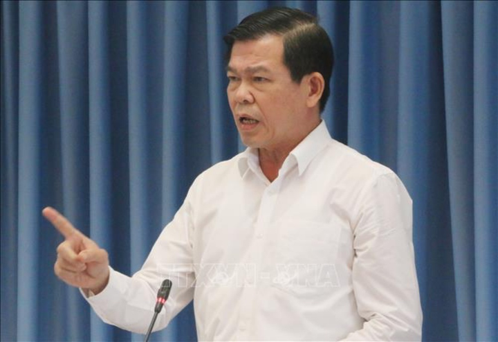 Chủ tịch Đồng Nai: Cần lên kế hoạch cho trạng thái bình thường mới - 2