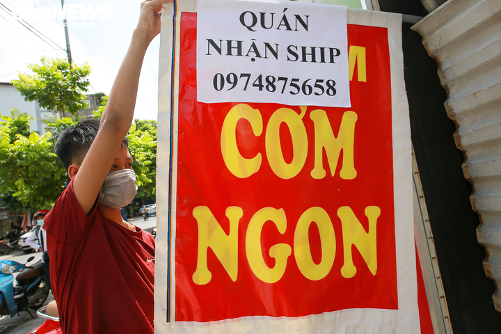 Được bán đồ mang về, chủ quán ăn ở Hà Nội nói 'vui hơn nhặt được tiền' - 1