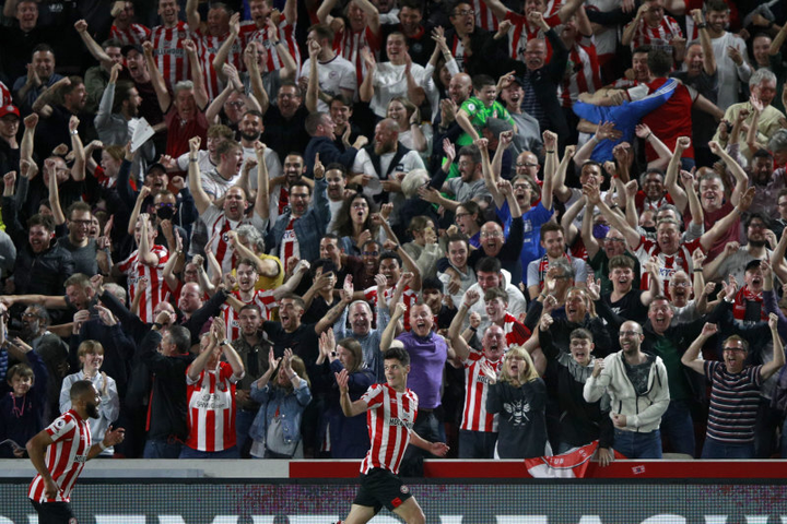 Không thể đưa số ca nhiễm về 0, các nước học cách sống chung COVID-19 thế nào? - 3