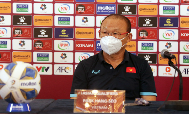 Trực tiếp bóng đá Việt Nam 0-1 Australia: Tuyển Việt Nam bị từ chối phạt đền - 13