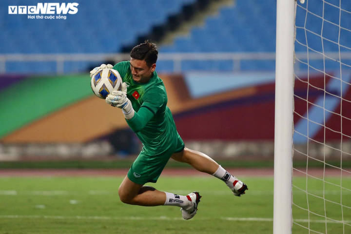 Trực tiếp bóng đá Việt Nam 0-1 Australia: Tuyển Việt Nam bị từ chối phạt đền - 9