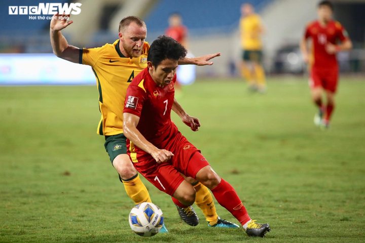 Trực tiếp bóng đá Việt Nam 0-1 Australia: Tuyển Việt Nam bị từ chối phạt đền - 4