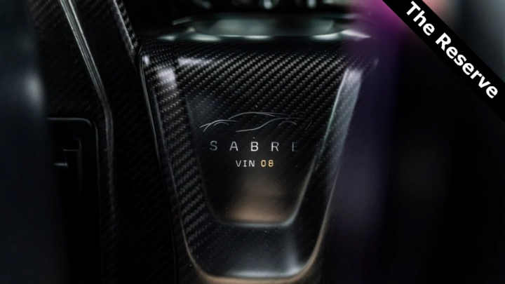 Cận cảnh McLaren Sabre với màu sơn độc nhất vô nhị - 9