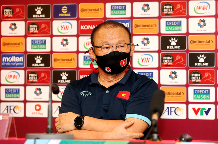 HLV Park Hang Seo còn tin tưởng tân binh sau sai lầm của Thanh Bình? - 1
