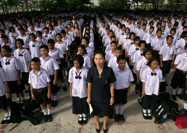 Thái Lan triển khai 'hộp cát vùng an toàn' đưa trẻ trở lại trường học - 1