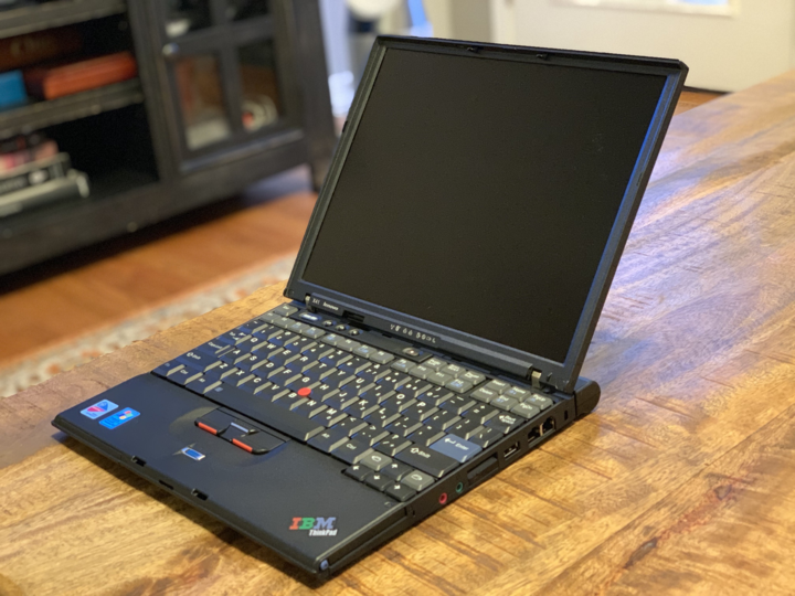 Mua laptop cũ cho trẻ học online: Những điều cần lưu ý - 2
