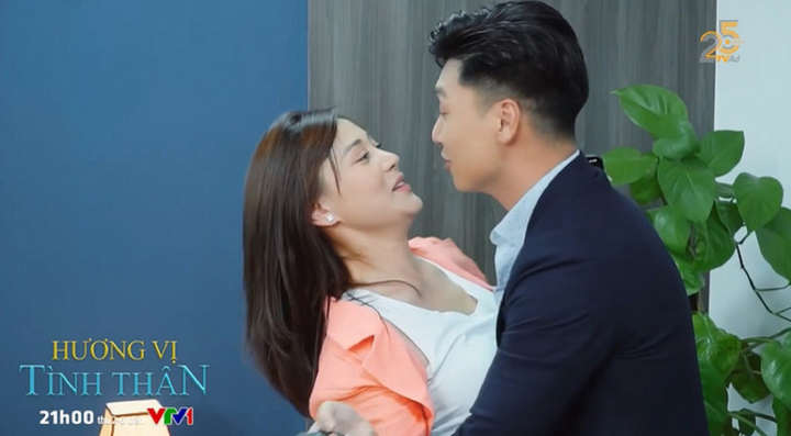 Hương vị tình thân: Thy sợ mất chức, bà Xuân mỉa mai chồng cúi rạp trước phụ nữ - 2