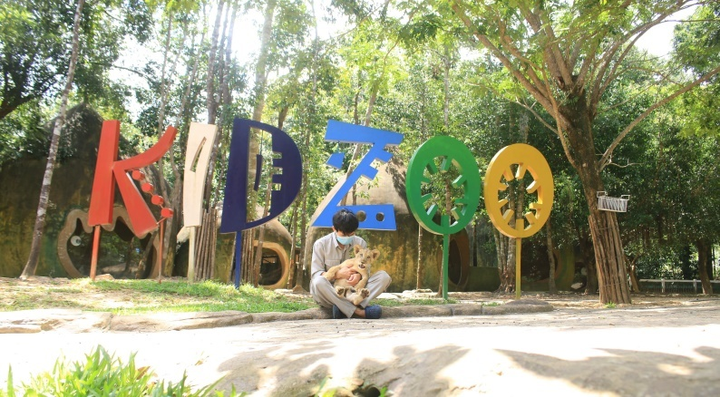 24 giờ của 'bố hổ', 'mẹ sư tử' ngoài đời tại Vinpearl Safari - 2