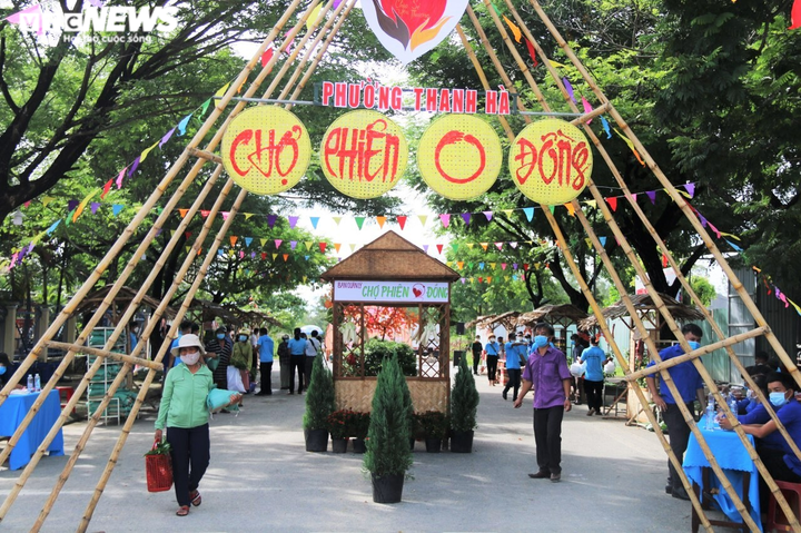 Ảnh: Nghìn hộ khó khăn ở Hội An xách giỏ đi chợ 'không tốn đồng nào' - 10