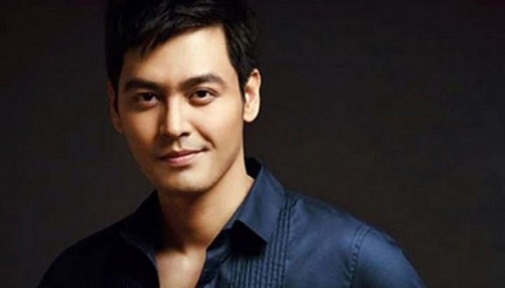 Bị mỉa mai 'may không bị sao kê chiếu', MC Phan Anh đáp trả - 1