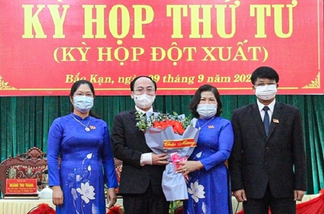 Bắc Kạn có tân Chủ tịch tỉnh 43 tuổi - 1