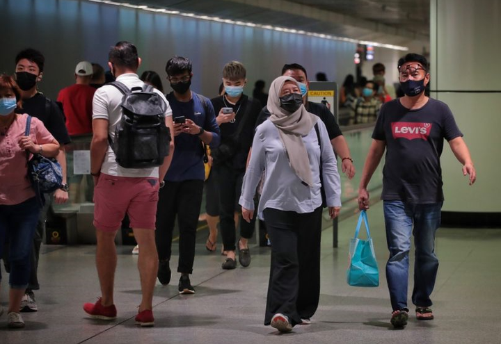 Sống chung với COVID-19, Singapore có thể ghi nhận tới 1.000 ca bệnh/ngày - 2