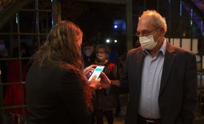 Các nước triển khai 'thẻ xanh COVID-19' thế nào? - 2