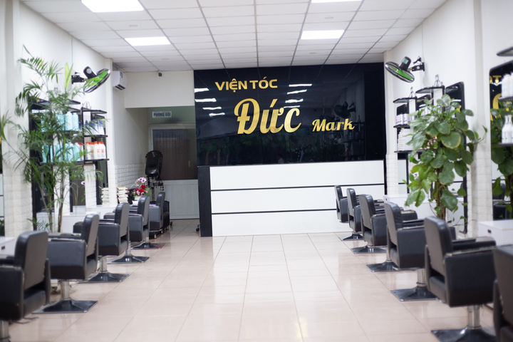 Viện tóc Đức Mark - Thiết kế và tạo xu hướng thời trang tóc mới - 1