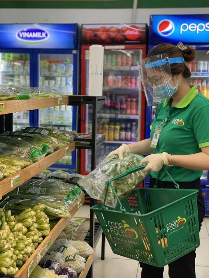 Co.op Food mạnh tay chấm dứt nhượng quyền các cửa hàng bán giá cao mùa dịch - 1