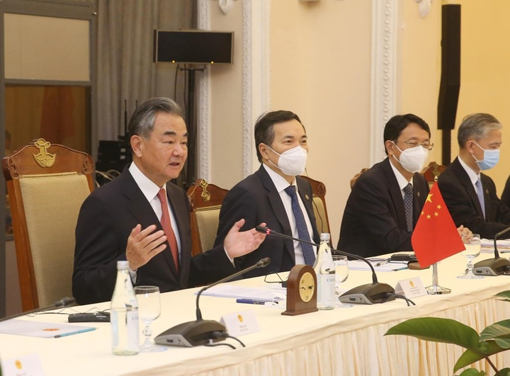 Bộ trưởng Bùi Thanh Sơn hội đàm với Bộ trưởng Trung Quốc Vương Nghị - 5