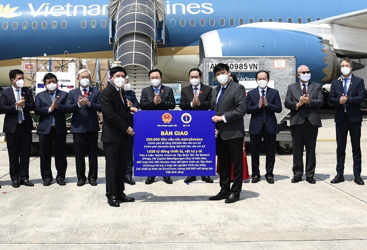 Điểm nhấn trong chuyến công tác của Chủ tịch Quốc hội Vương Đình Huệ tại châu Âu - 2