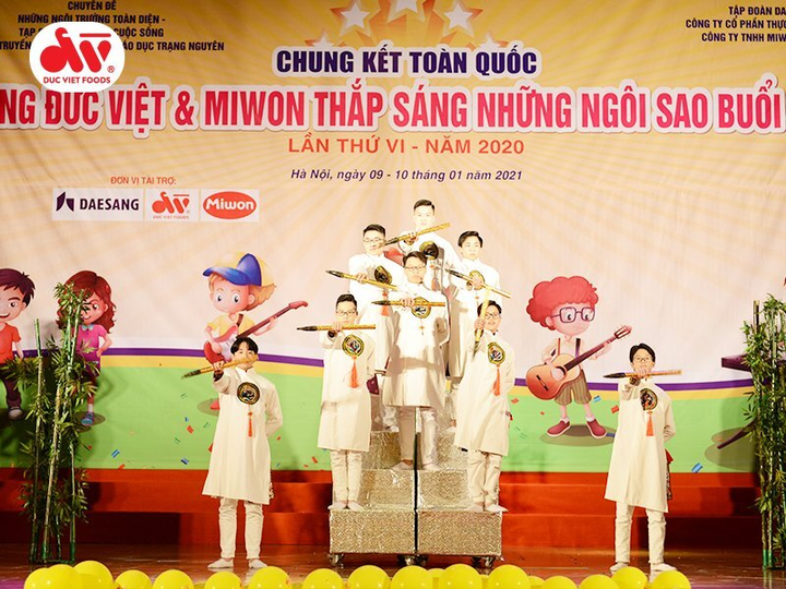 Thi online Trạng nguyên tuổi 13, nhận giải thưởng tới 200 triệu đồng - 4