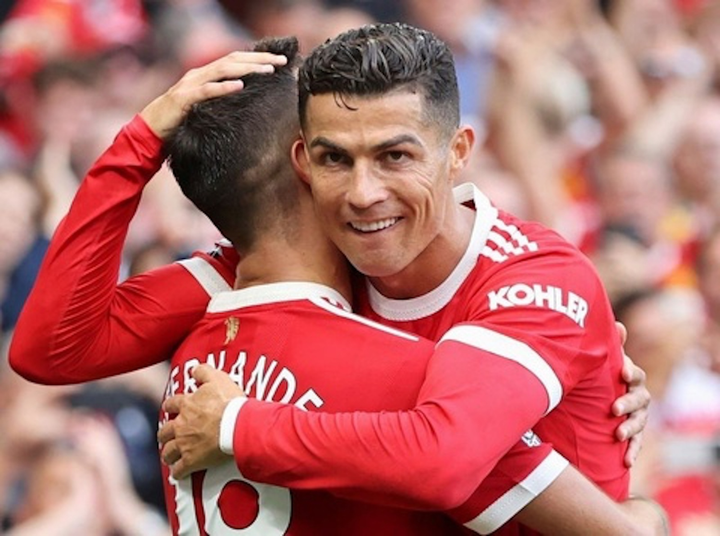 Schmeichel: 'Ronaldo là chữ ký tốt bậc nhất Man Utd 10 năm qua' - 1