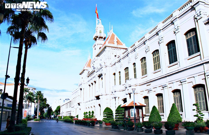 Người dân Hải Phòng sống tại TP.HCM được hỗ trợ đợt 2 khi khó khăn vì COVID-19 - 1