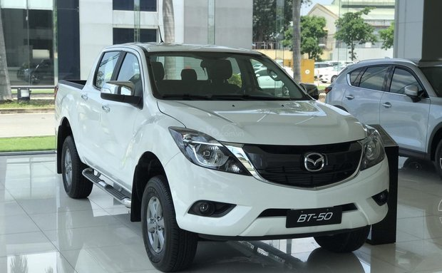 Bán tải tháng 8: Mazda BT-50 trỗi dậy, Isuzu D-Max mất tích - 4
