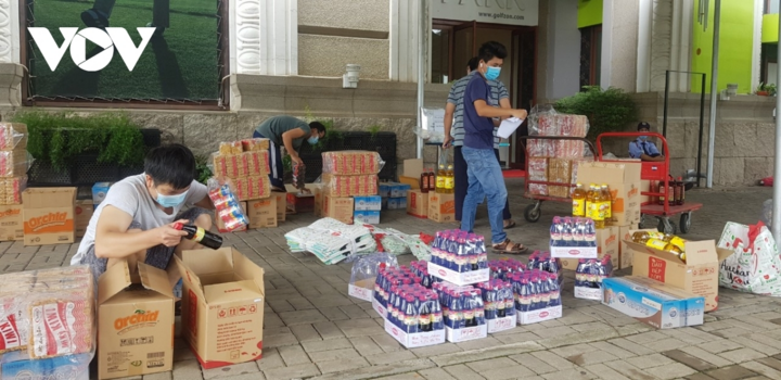 TP.HCM thí điểm mở cửa quận 7 trở lại vào ngày 15/9 - 1