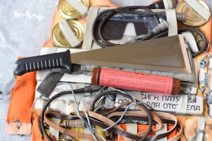 Phi công chiến đấu Nga có vũ khí mới: Bắn nhanh như AK, nhỏ gọn như súng lục - 6