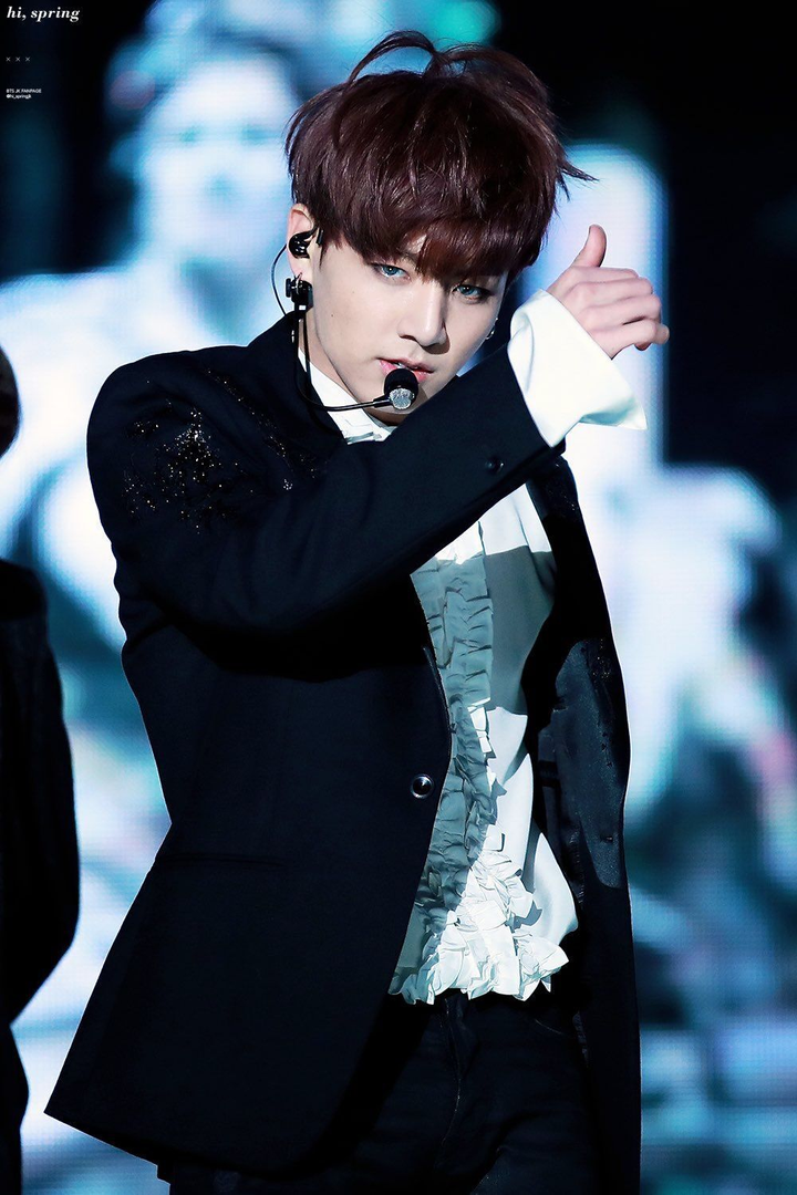 Cuộc đời hoàn hảo của em út BTS: 16 tuổi ra mắt, giờ là Đặc phái viên Tổng thống - 4