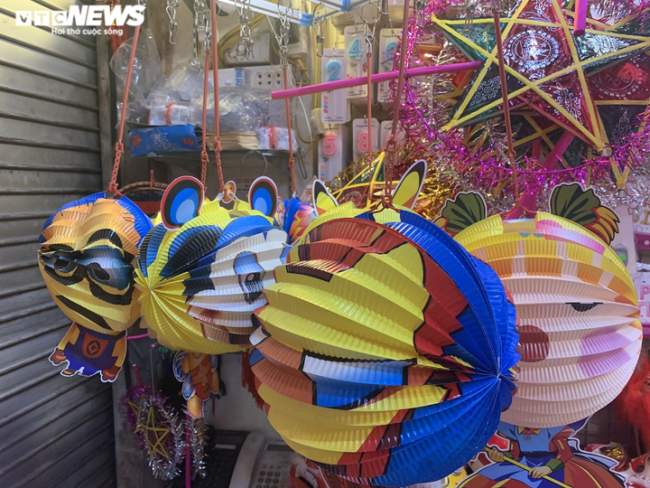 Mùa trung thu ảm đạm chưa từng có tại 'thủ phủ' đồ chơi giữa phố cổ Hà Nội - 9