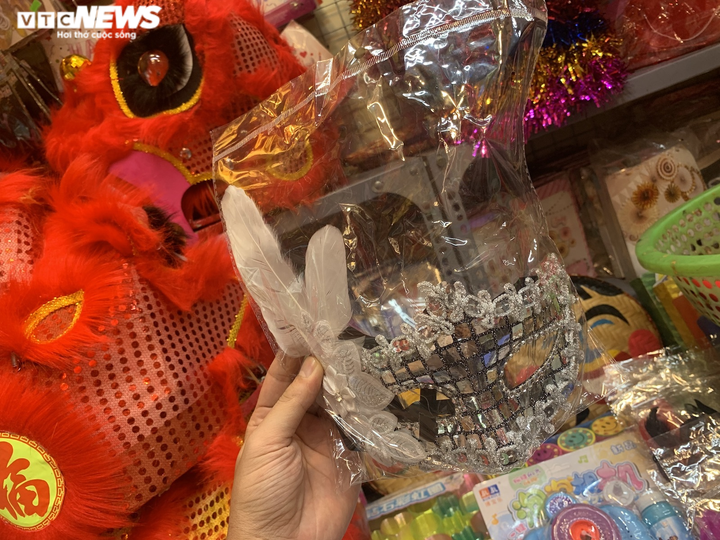 Mùa trung thu ảm đạm chưa từng có tại 'thủ phủ' đồ chơi giữa phố cổ Hà Nội - 7