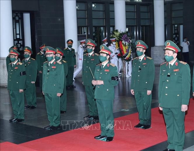 Ảnh: Lãnh đạo Đảng, Nhà nước viếng Đại tướng Phùng Quang Thanh - 10