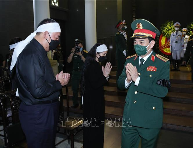 Ảnh: Lãnh đạo Đảng, Nhà nước viếng Đại tướng Phùng Quang Thanh - 9